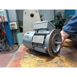 Moteur occasion SEW 0,37 kW 1380 tr/min