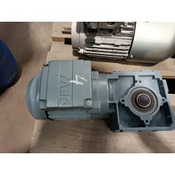Motoréducteur occasion SEW 0,25 kW 1300/40 tr/min