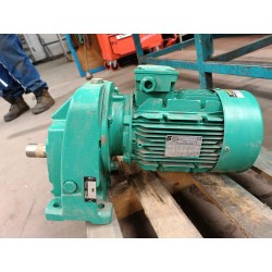Motoréducteur occasion Leroy Somer 4 kW 1415/18 tr/min
