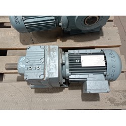 Motoréducteur occasion SEW 0,55 kW 1360/62 tr/min