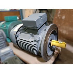 Moteur occasion OMEC 11 kW 3000 tr/min