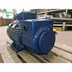 Moteur de levage occasion 2EC 19 kW 1470 tr/min