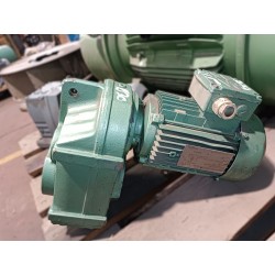 Motoréducteur occasion SEW 0,75 kW 1380/70 tr/min